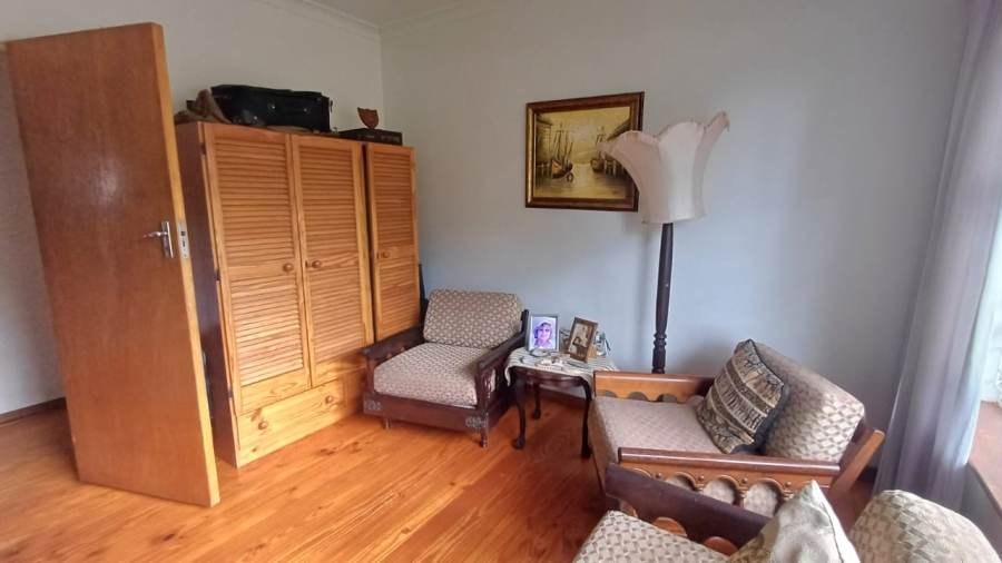 5 Bedroom Property for Sale in Vanes Estate Eastern Cape